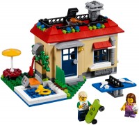 Zdjęcia - Klocki Lego Modular Poolside Holiday 31067 