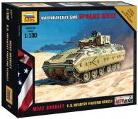 Фото - Збірна модель Zvezda US Infantry Fighting Vehicle M2A2 Bradley (1:100) 