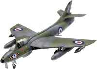 Model do sklejania (modelarstwo) Revell Hawker Hunter FGA.9 (1:72) 