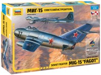 Фото - Збірна модель Zvezda Soviet Fighter MIG-15 Fagot (1:72) 