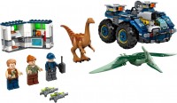 Klocki Lego Gallimimus and Pteranodon Breakout 75940 