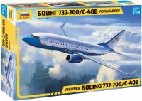 Фото - Збірна модель Zvezda Airliner Boeing 737-700/C-40B (1:144) 