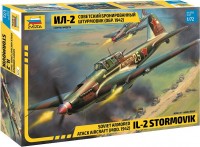 Фото - Збірна модель Zvezda Soviet Armored Attack Aircraft Il-2 Stormovik (1:72) 