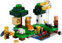 Zdjęcia - Klocki Lego The Bee Farm 21165 