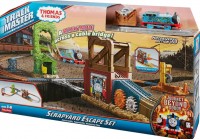 Zdjęcia - Tor samochodowy / kolejowy Fisher Price Thomas and Friends Scrapyard Escape Set 