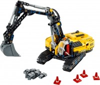 Zdjęcia - Klocki Lego Heavy-Duty Excavator 42121 