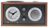 Радіоприймач / годинник Tivoli Model Three 