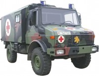 Zdjęcia - Model do sklejania (modelarstwo) Ace Unimog U1300L 4x4 Krankenwagen Ambulance (1:72) 