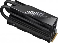 Фото - SSD Gigabyte AORUS Gen4 7000s Prem GP-AG70S2TB-P 2 ТБ