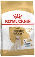 Karm dla psów Royal Canin Labrador Retriever Adult 5+ 12 kg