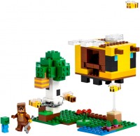 Фото - Конструктор Lego The Bee Cottage 21241 