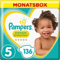 Фото - Підгузки Pampers Premium Protection 5 / 136 pcs 