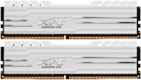 Фото - Оперативна пам'ять A-Data XPG Gammix D10 DDR4 2x16Gb AX4U320016G16A-DW10