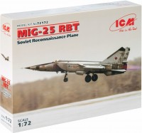 Фото - Збірна модель ICM MiG-25 RBT (1:72) 