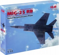 Фото - Збірна модель ICM MiG-25 RB (1:72) 