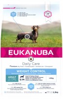 Karm dla psów Eukanuba Daily Care Weight Control S/M Chicken 2.3 kg 