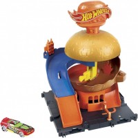 Tor samochodowy / kolejowy Hot Wheels Burger Drive-thru HDR26 