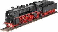 Фото - Збірна модель Revell S3/6 BR18 Express Locomotive with Tender (1:87) 