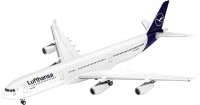 Model do sklejania (modelarstwo) Revell Airbus A340-300 Lufthansa New Livery (1:144) 