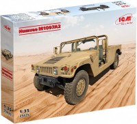 Фото - Збірна модель ICM Humvee M1097A2 (1:35) 