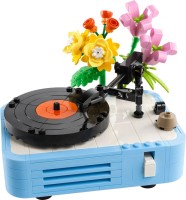 Фото - Конструктор Lego Record Player with Flowers 31172 