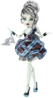 Фото - Лялька Monster High Sweet 1600 Frankie Stein W9190 