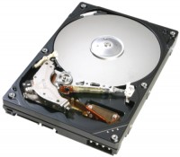 Фото - Жорсткий диск Hitachi Deskstar 7K160 HDS721680PLA380 80 ГБ