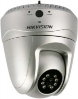 Фото - Камера відеоспостереження Hikvision DS-2CD726F-PT 