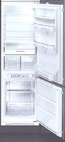 Фото - Вбудований холодильник Smeg CR 328APZD 