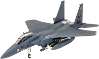 Model do sklejania (modelarstwo) Revell F-15E Strike Eagle and bombs (1:144) 