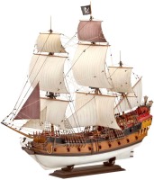 Model do sklejania (modelarstwo) Revell Pirate Ship (1:72) 