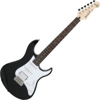 Електрогітара / бас-гітара Yamaha PAC012 