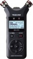 Tascam DR-07X 