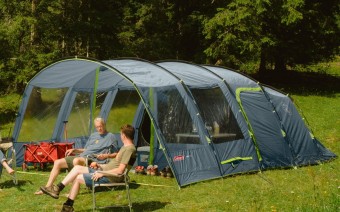 TOP-5 namiotów kempingowych dla towarzystwa powyżej 5 osób