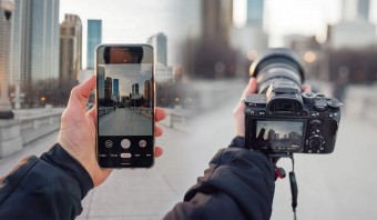 Фотоапарат або камерафон: як визначити, що краще для вас